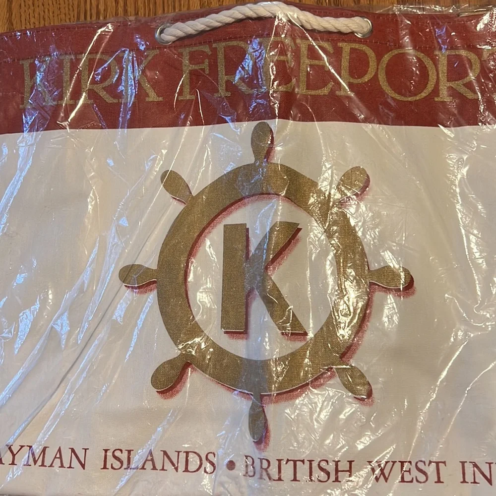 NWOT Seahorse wall hanging with free Kirk Freeport tote bag - Picture 3 of 3